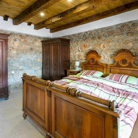 Paun Holiday home *