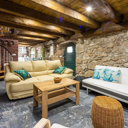 Holiday home Paun