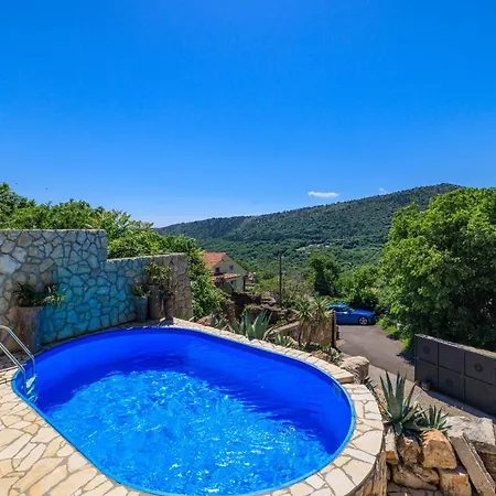 Paun * Bribir (Primorje-Gorski Kotar)