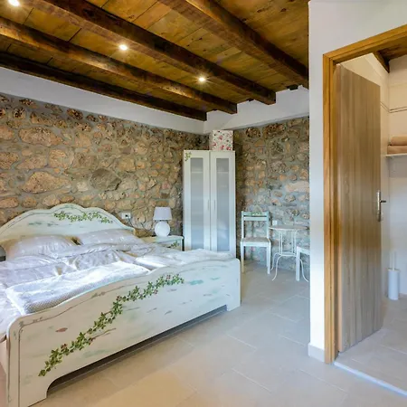 Vakantiehuis Paun Bribir (Primorje-Gorski Kotar)