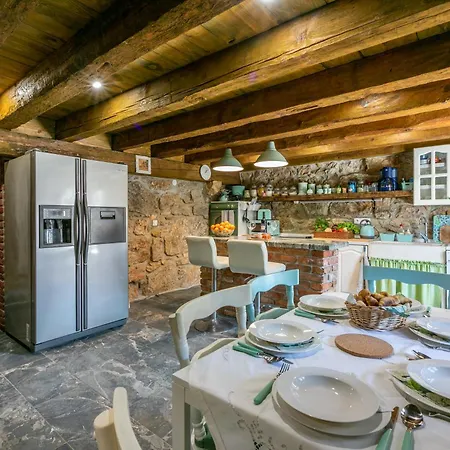 Vakantiehuis Paun Bribir (Primorje-Gorski Kotar)