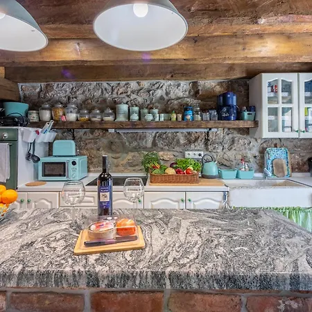 Vakantiehuis Paun Bribir (Primorje-Gorski Kotar)