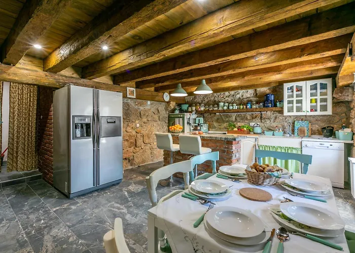 度假居 Paun 布里比尔