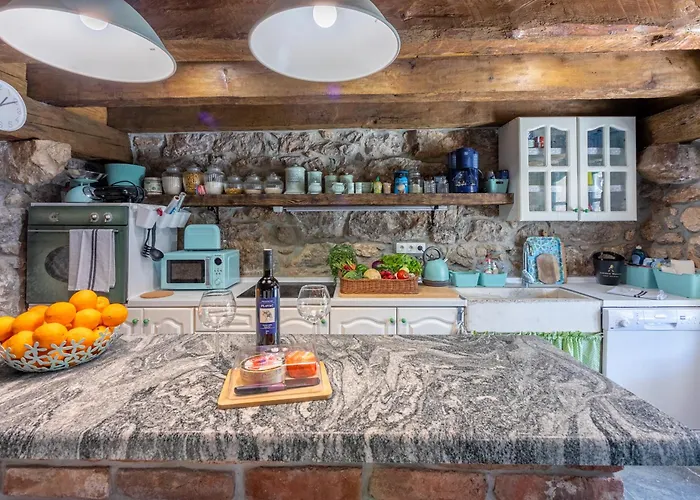 度假居 Paun 布里比尔